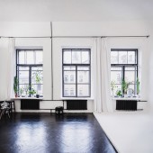 Просто. фотостудия: Естесственное освещение. Окна 3х2м